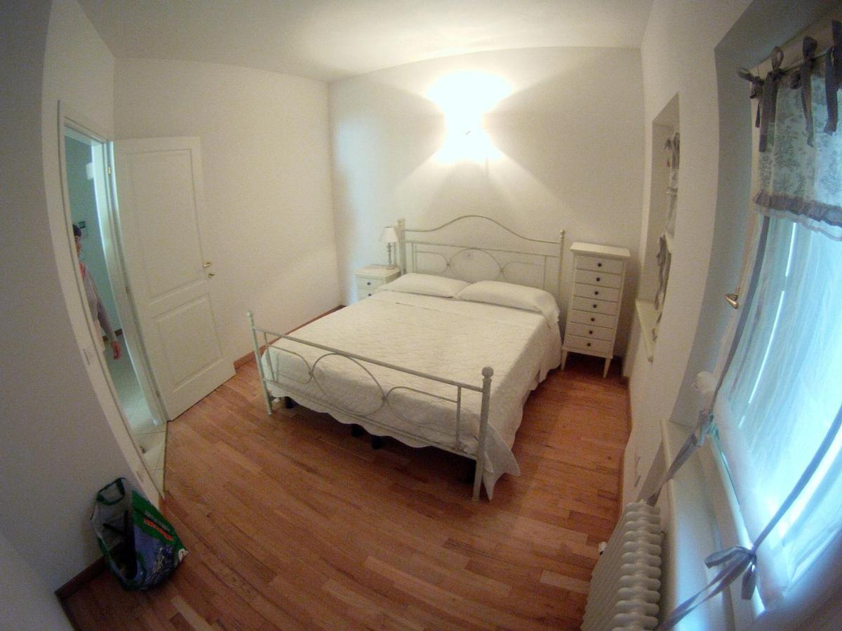 Charmante Apartament Lake Front Малчезине Екстериор снимка